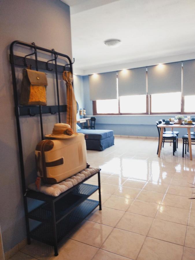 Light Blue Apartment Heraklion  Bagian luar foto